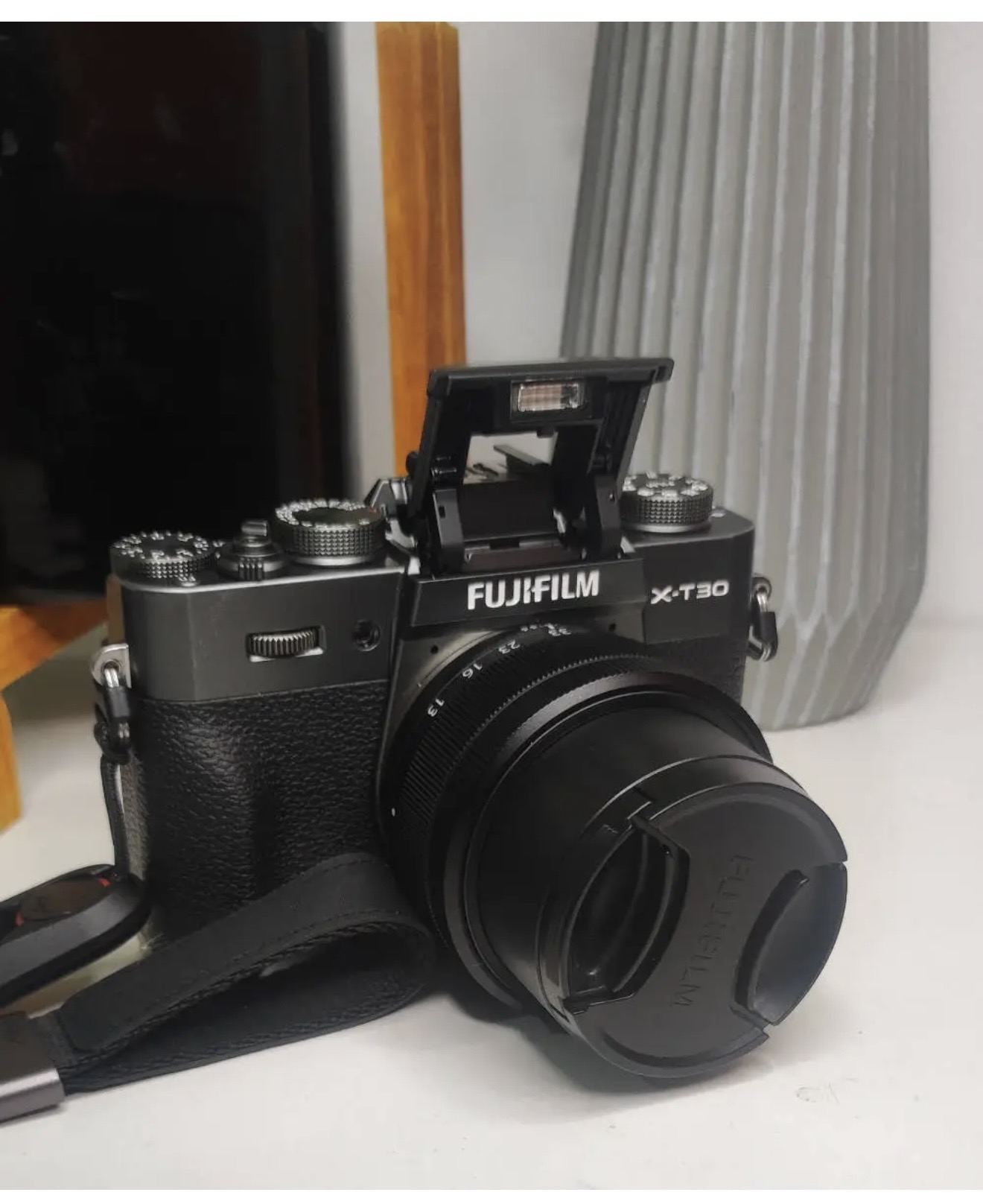 Fujifilm X-T30 III Mirrorless Camera + Lens - Image 2