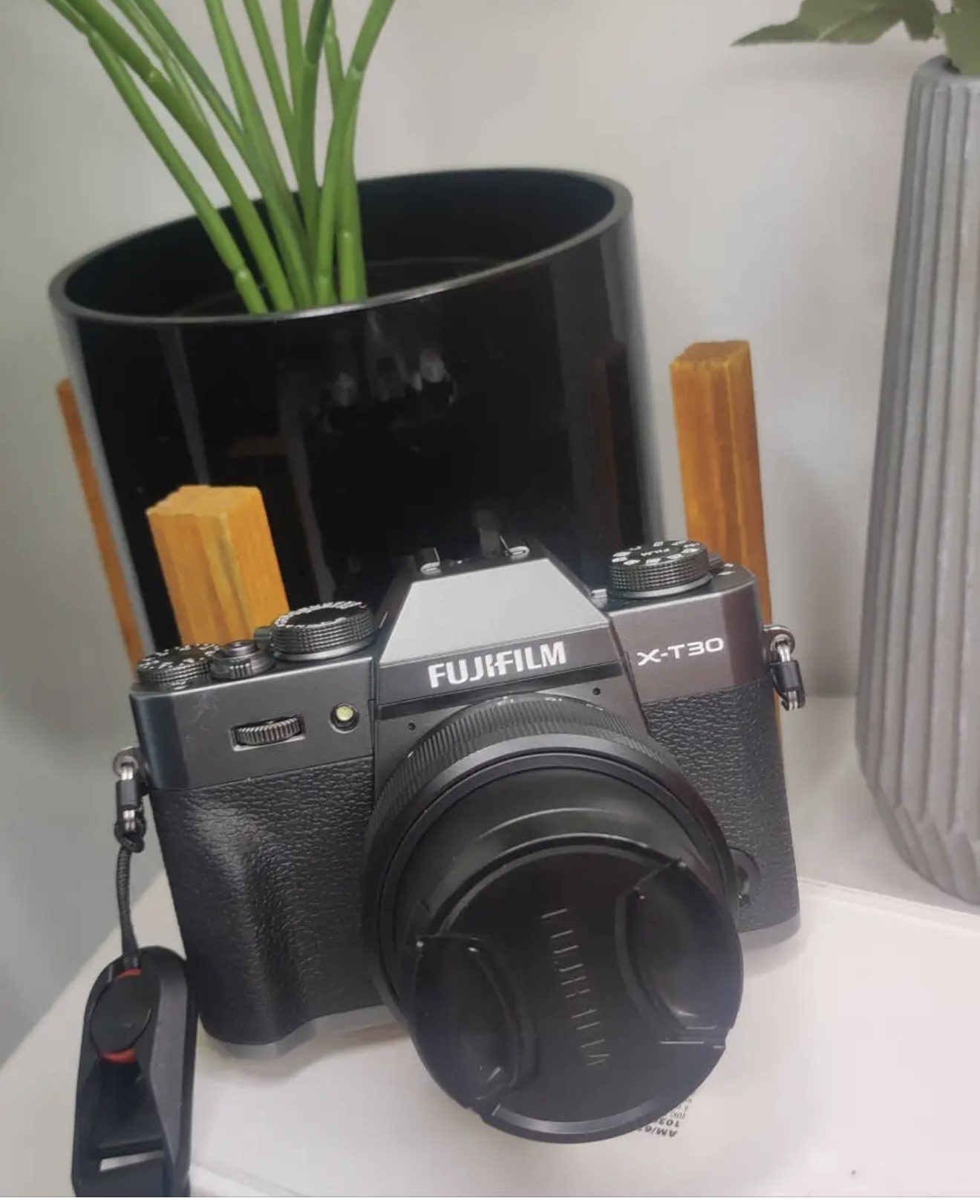 Fujifilm X-T30 III Mirrorless Camera + Lens - Image 4