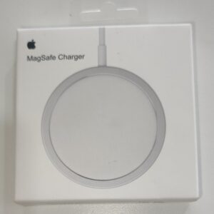 Generic MagSafe-Compatible Wireless Charger for iPhone
